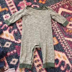 6-12m Old Navy Romper
